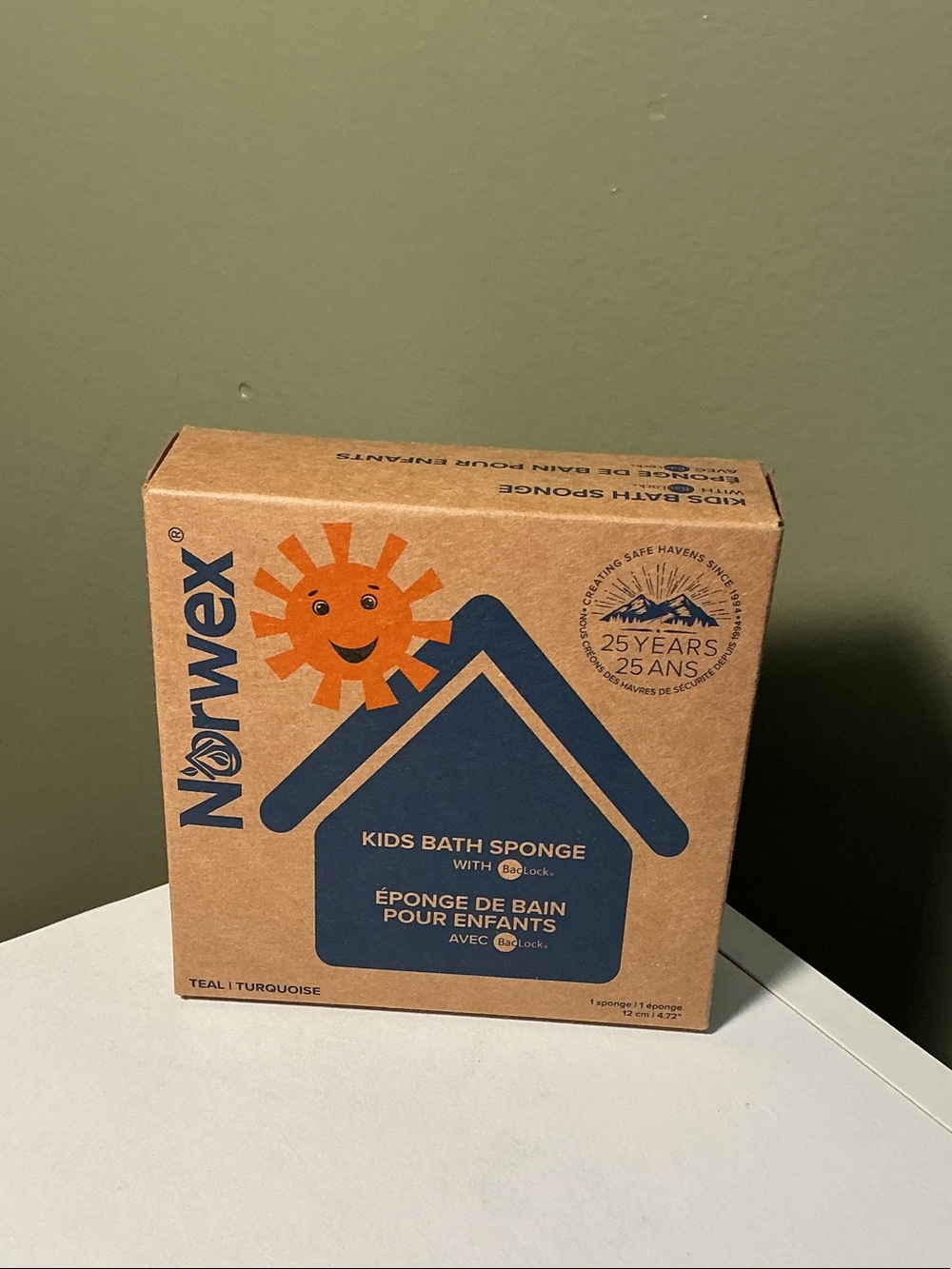 Norwex NEW Kids Bath Sponge Boxed Teal / Turquoise Yellow Graphics Handle